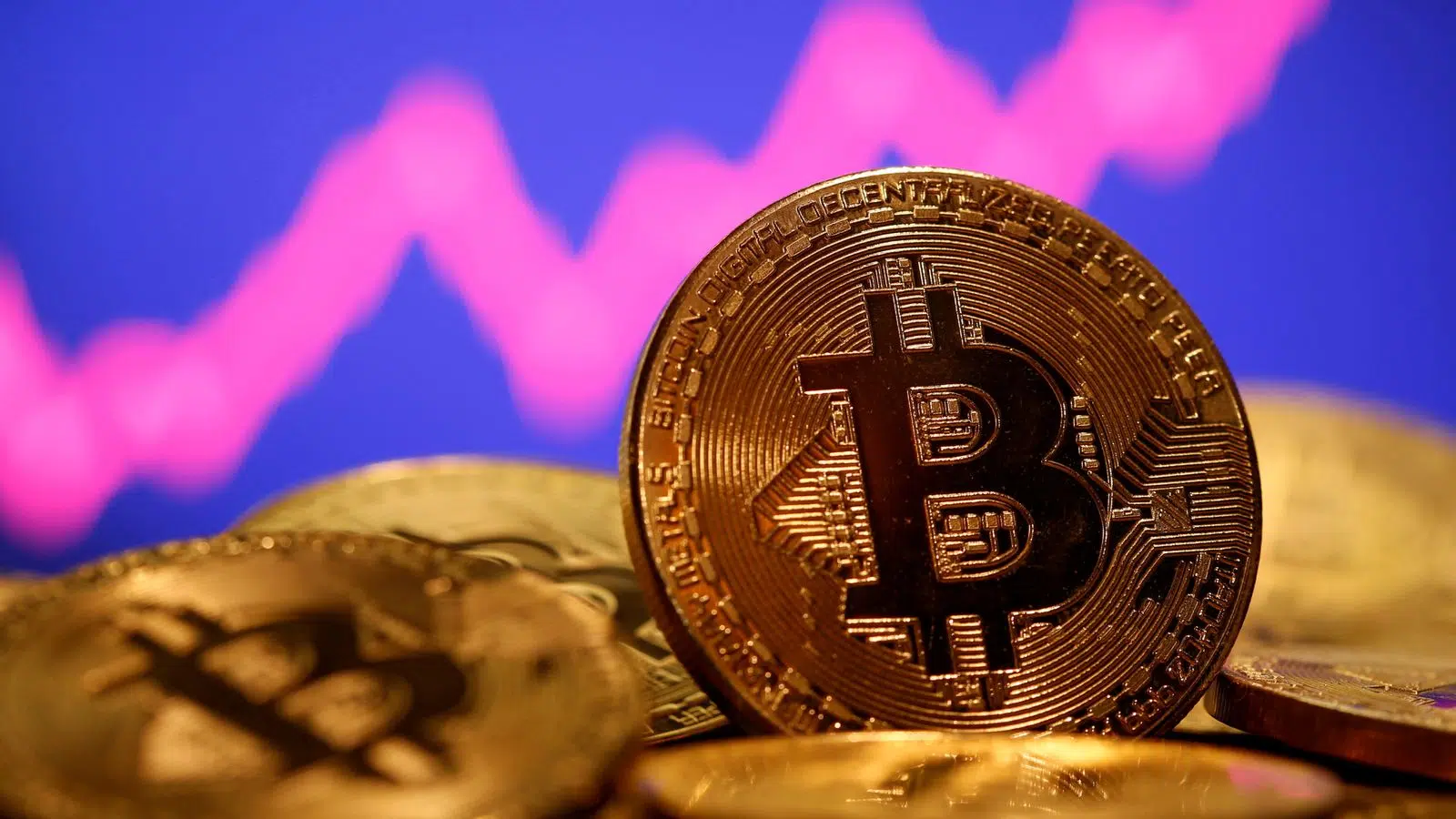 Can Bitcoin Outperform The US Stock Market In 2025? 3 https://usethebitcoin.com/wp-content/uploads/2024/09/DALL_E_2023_10_24_08_00_11_Vector_design_of_the_NASDAQ_market_site_tower_in_Times_Square_capturing_its_iconic_structure_and_prominently_displaying_the_NASDAQ_logo_without_any_a_b178db0b98.png UseTheBitcoin image 157