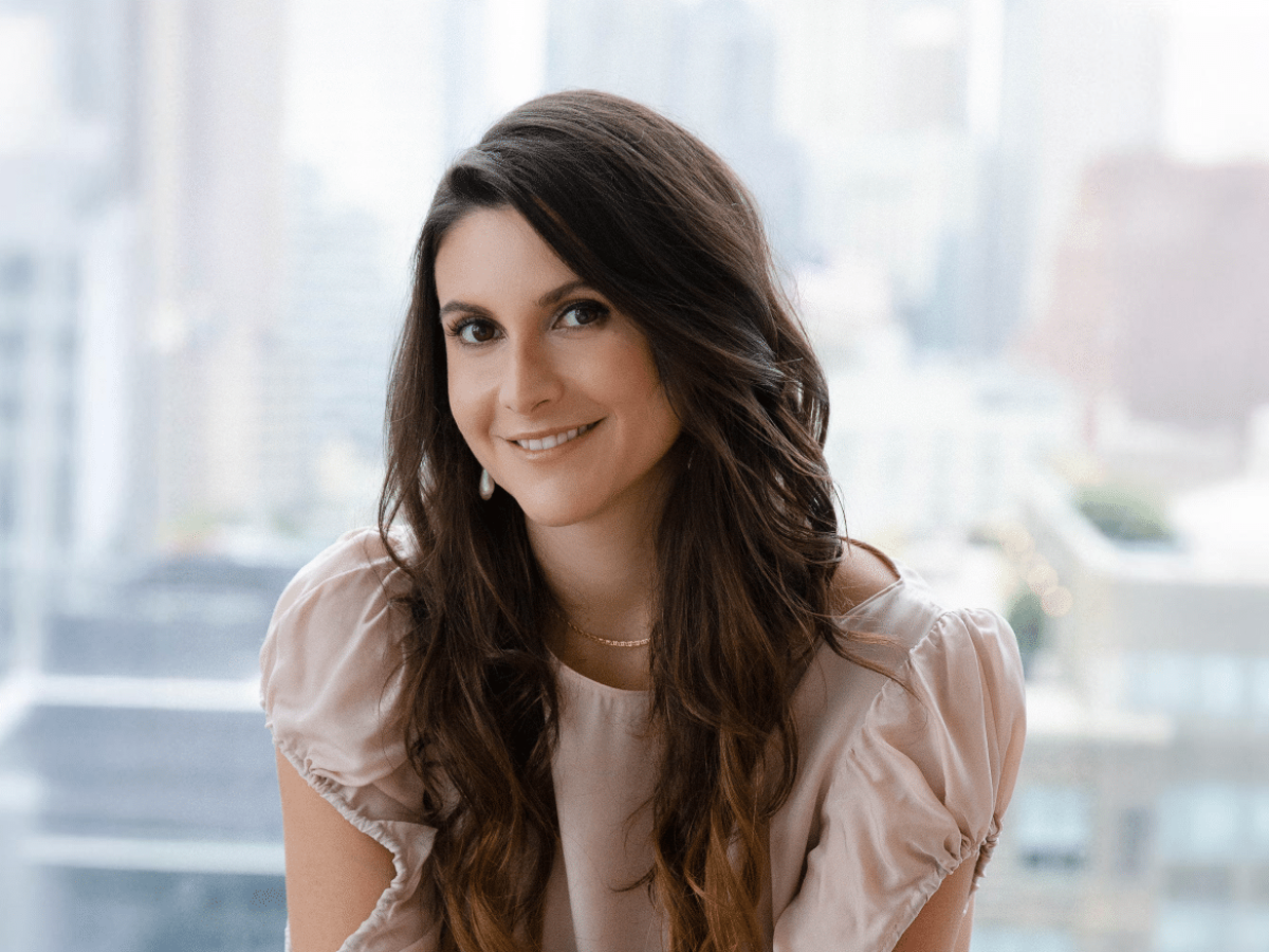 All You Need To Know About Arianna Simpson, The General Partner at  Andreessen Horowitz