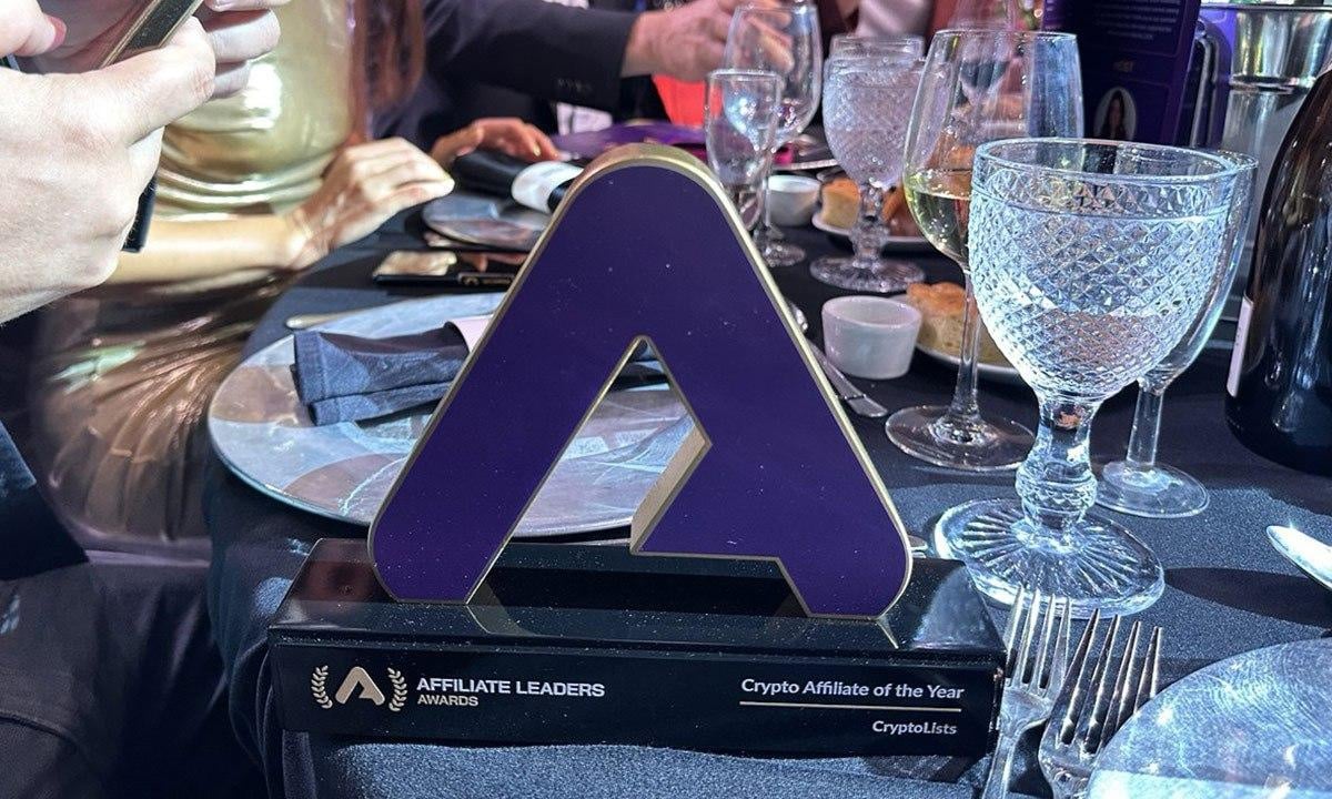 CryptoLists.com Recognised as “Crypto Affiliate of the Year” at SBC’s Affiliate Leaders Awards 2025 | UseTheBitcoin
