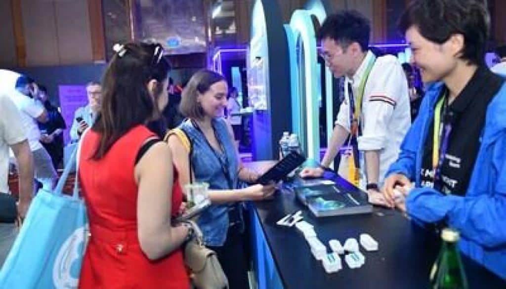 2 1760083504diC9KK3ebd