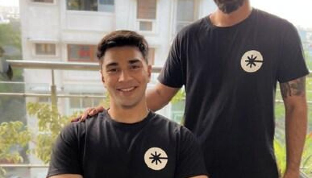 Founder Image of Sumer Malhotra (Left) and Akshay Rajagopal (Right) (PRNewsfoto/Enclave Money,Fireplace)