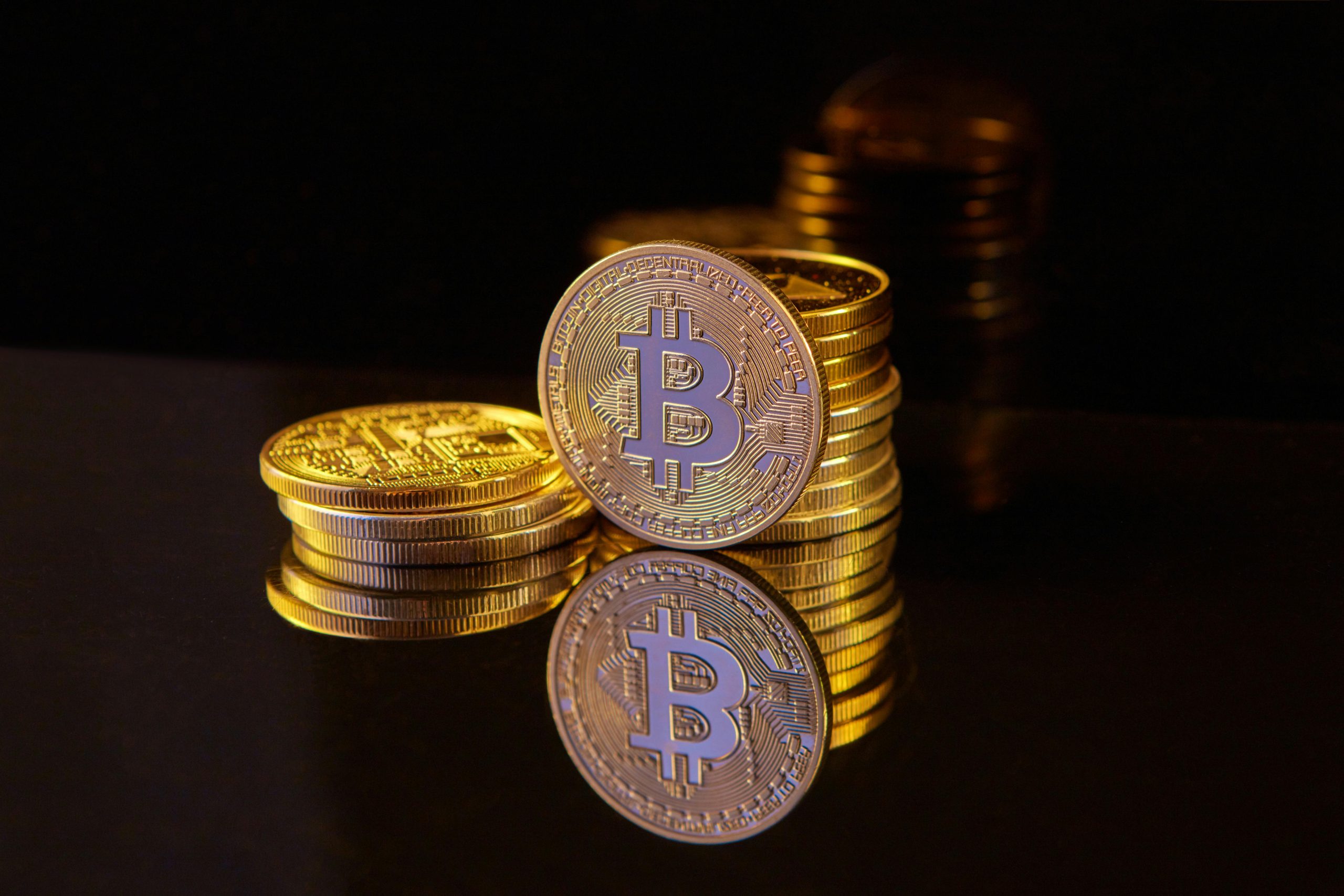 How Does Bitcoin Work? The Blockchain Explained Simply