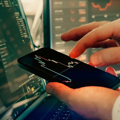 iShares Bitcoin ETF IBIT: Performance, Fees, and Who Should Buy