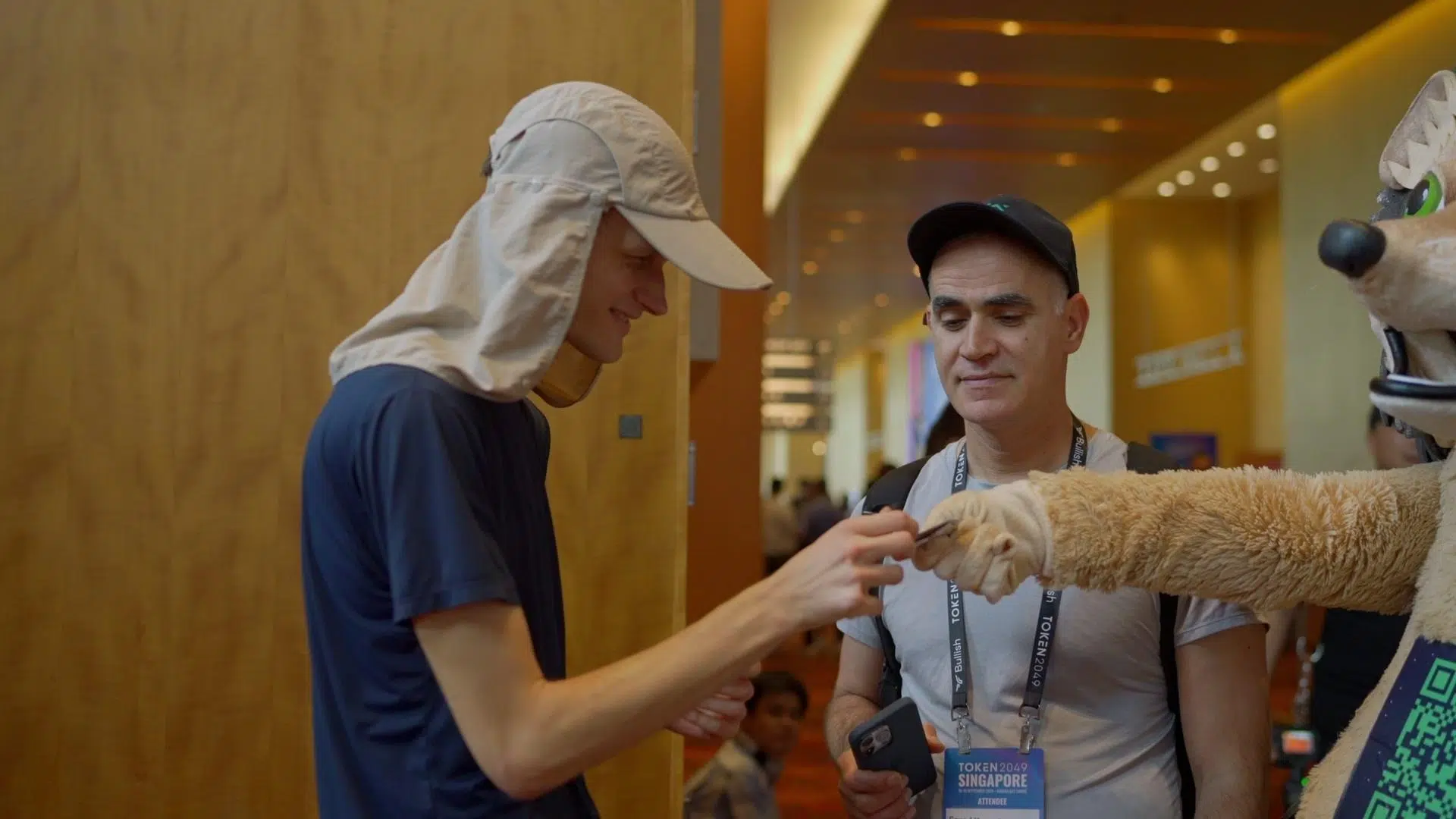 Vitalik Bowed to a Hedgehog. The Project Behind It Just Launched With 8,300 Day-One Users.