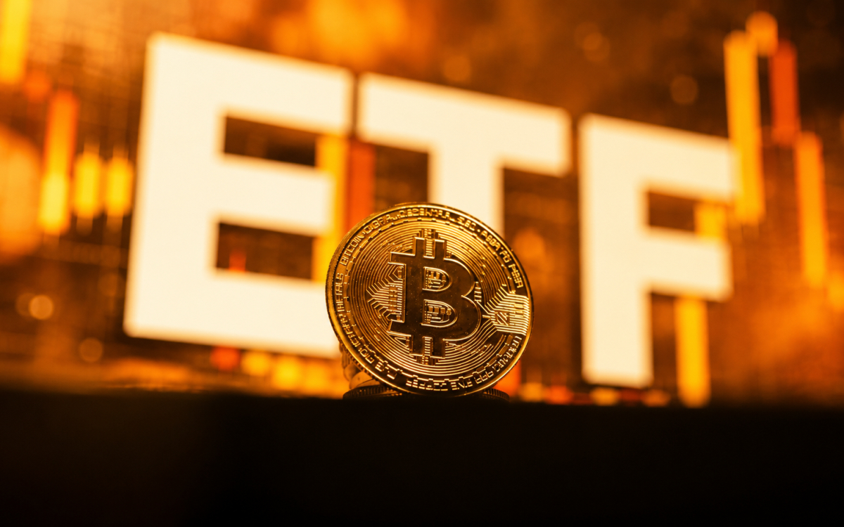 Bitcoin ETFs Snap Nine-Day Inflow Streak as Ethereum Funds Keep Climbing